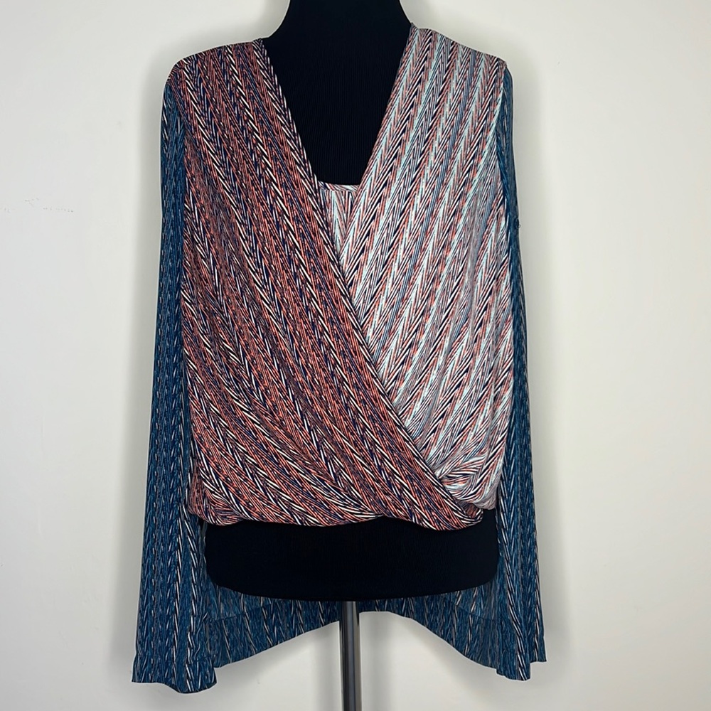 BCBGMAXAZRIA Hi-Low Blouse XS